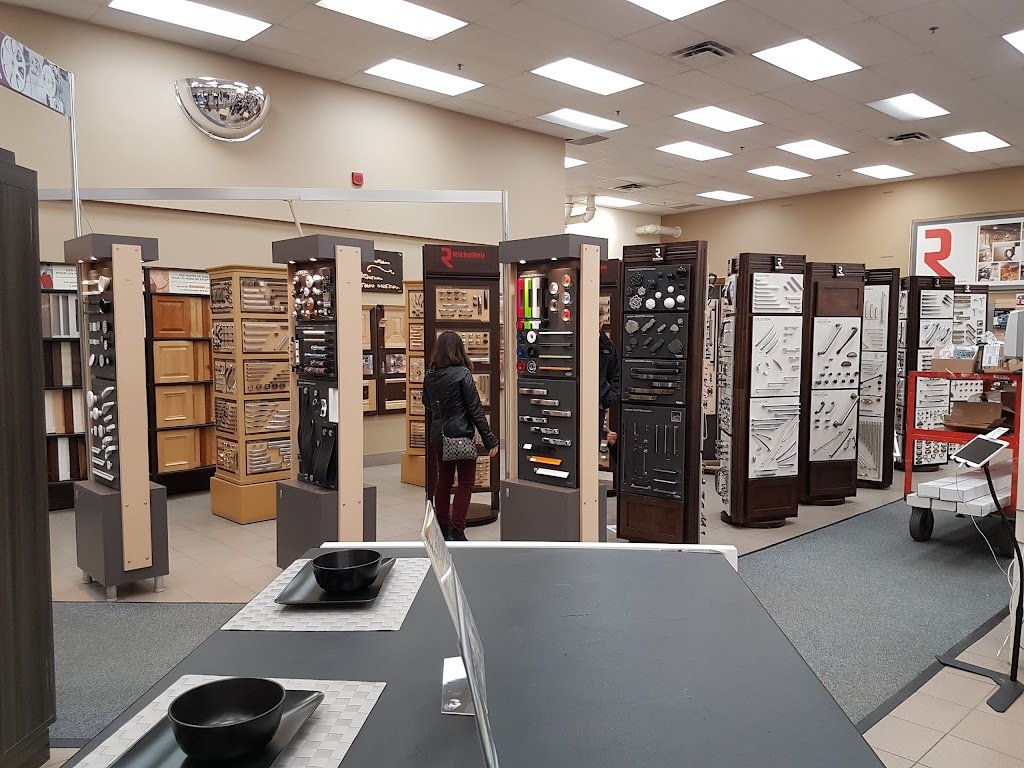 Richelieu retail display